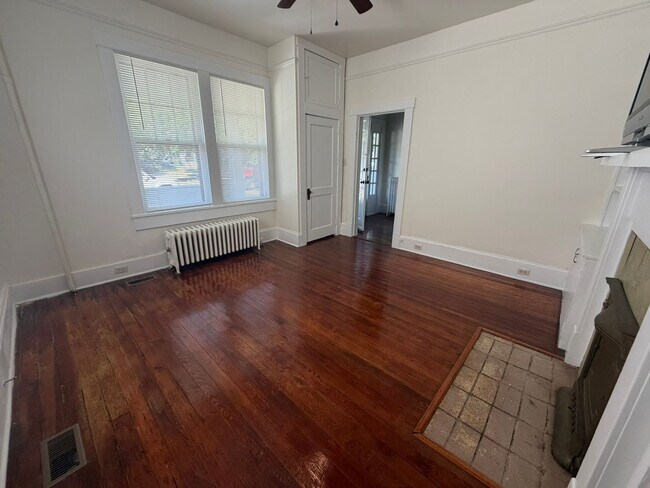 Building Photo - 333 Virginia Ave