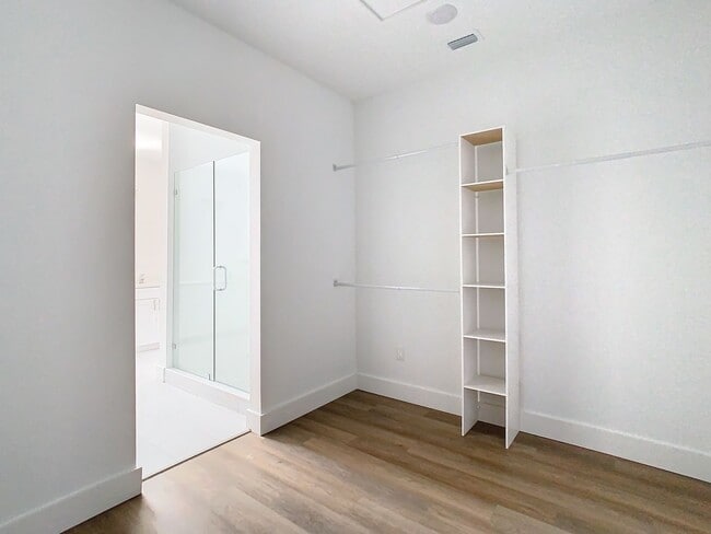 Building Photo - Malena Park - Brand New Townhouse Availabl...