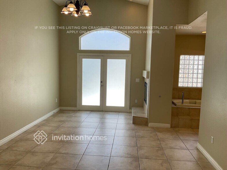 Building Photo - 8113 Sunset Cove Dr