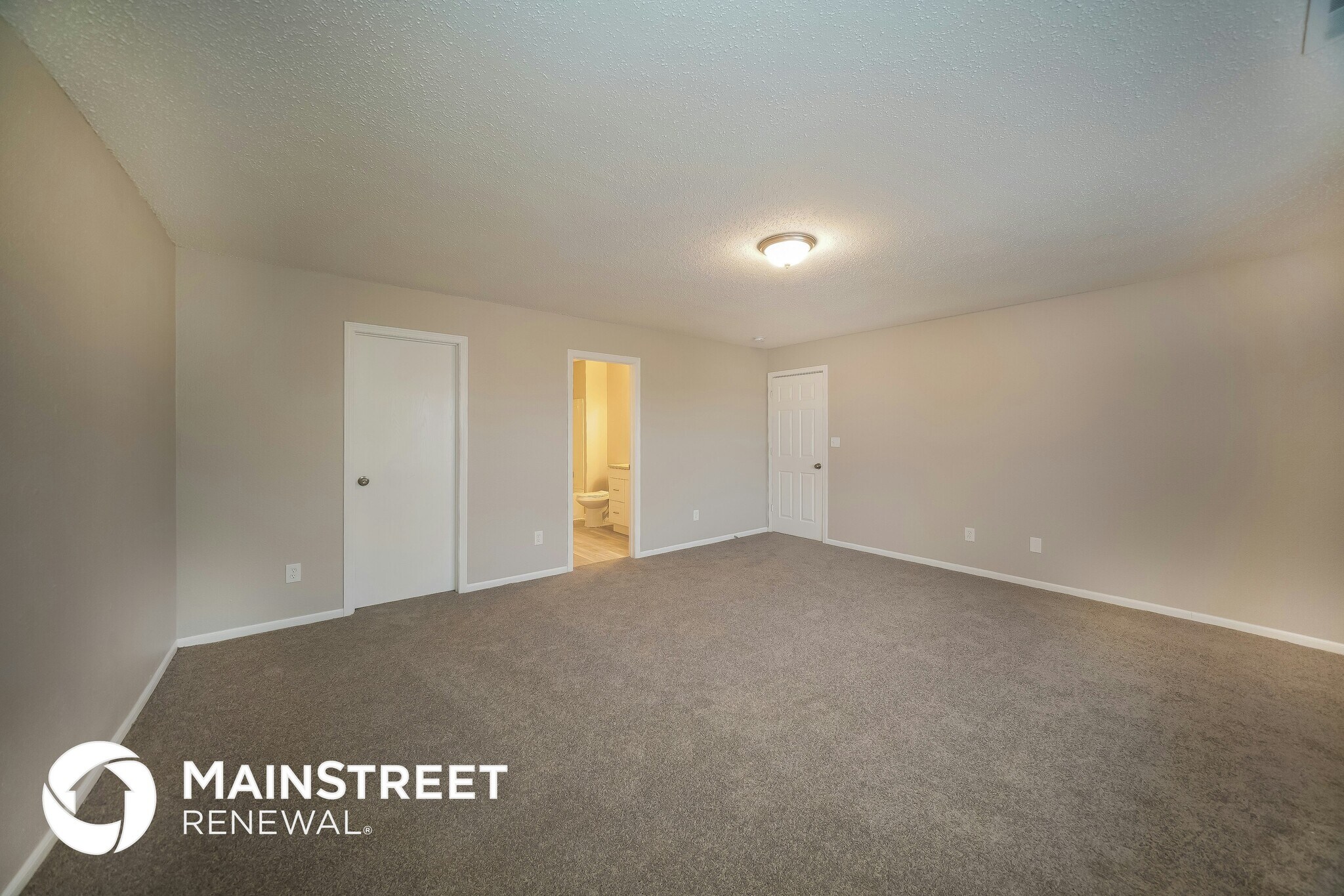 Building Photo - 6658 Ahern Ct