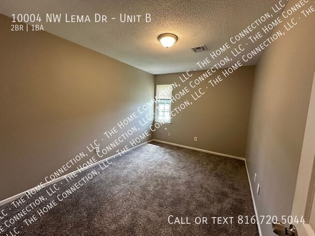 Building Photo - 10004 NW Lema Dr