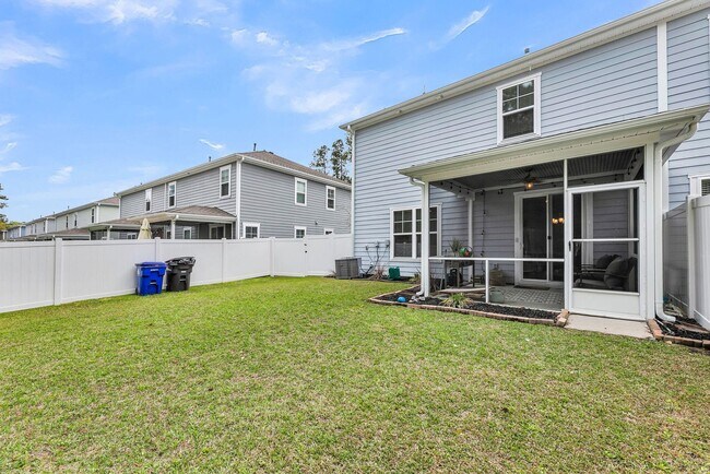 Building Photo - Beautiful 4BR/2.5BA Home in Highly Desirable Park West