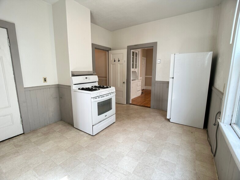 Building Photo - 57 Rindge Ave
