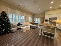 Building Photo - 68 Overbrook