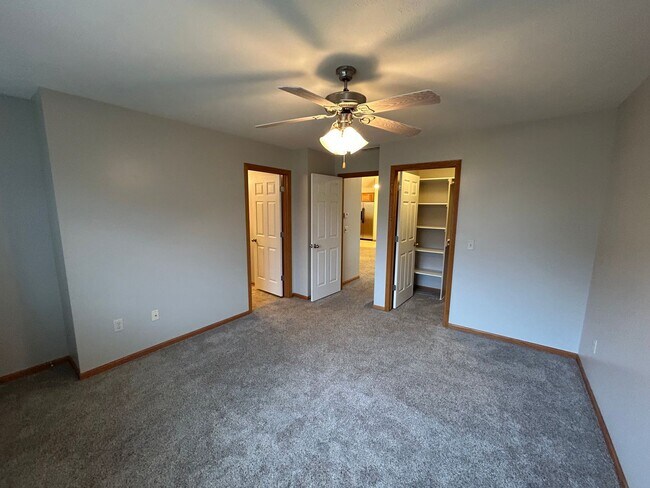 Building Photo - 8528 Flintlock Cir