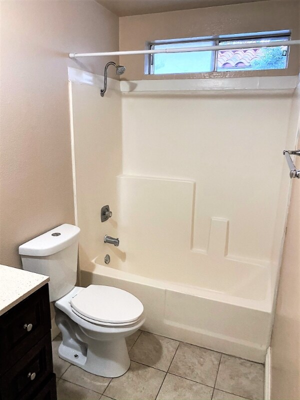 Building Photo - 139 Avenida Miramar