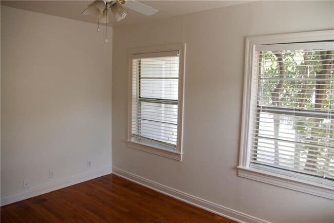 Building Photo - 5510 Avenue F