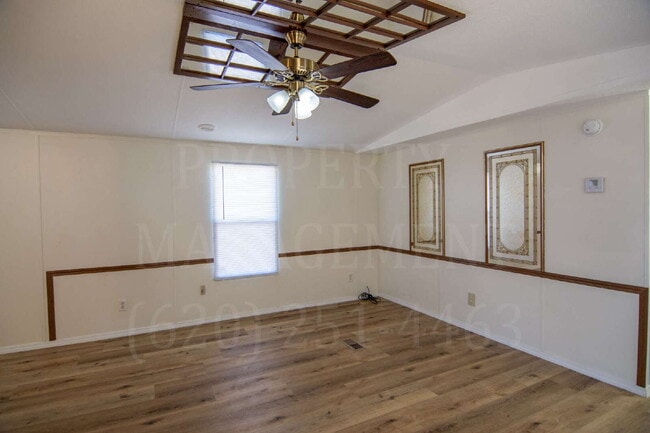 Building Photo - 2-Bed 2-Bath