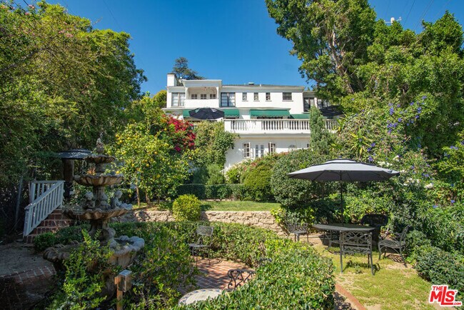 Building Photo - 8298 Presson Pl