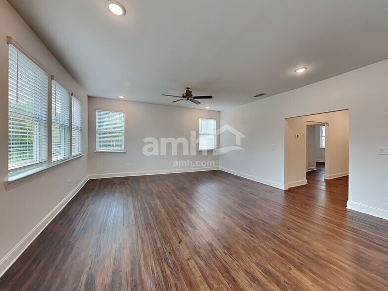 Building Photo - 789 Alcovy Ml Pk