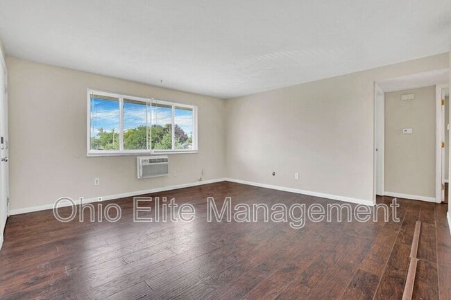 Building Photo - 861 Kingsford Rd