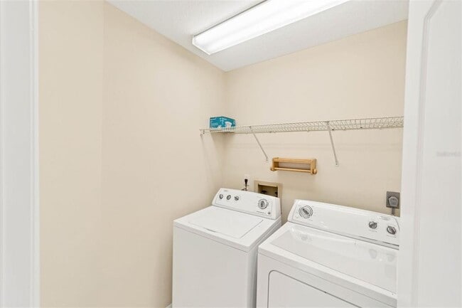 Building Photo - 6006 Chaparral Ave