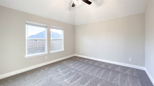 Building Photo - 805 Tippit Ln