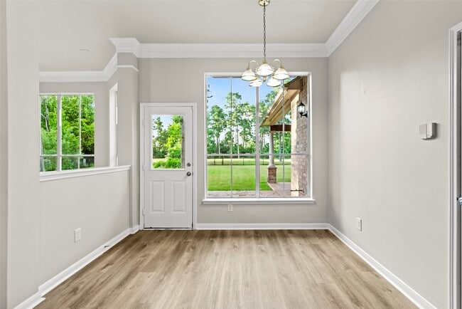 Building Photo - 14810 Cantwell Bend