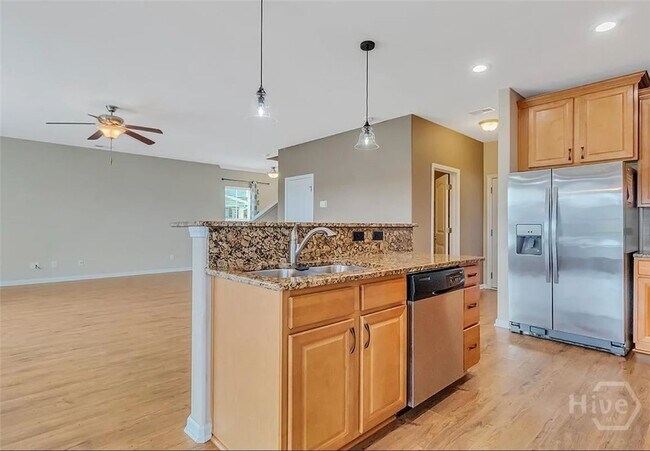 Building Photo - 173 Brickhill Cir