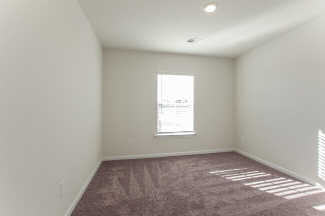 Building Photo - 138 King Buck Dr, Gaston, SC