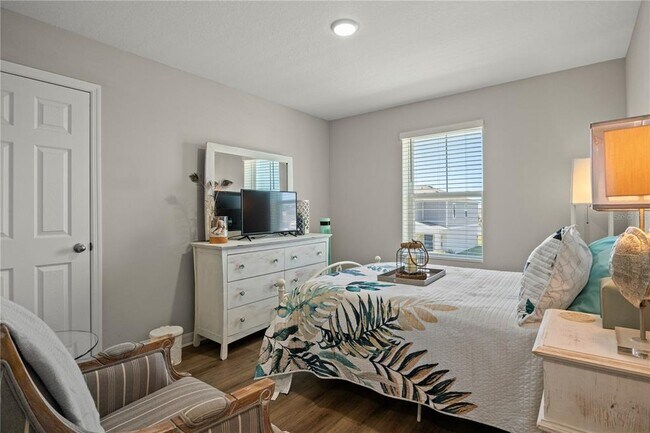 Building Photo - 7580 Freesia Trce