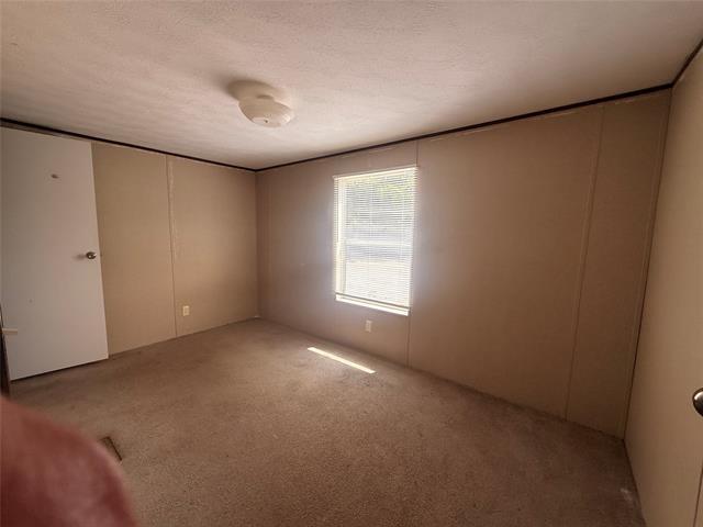 Building Photo - 541 Simmons Dr
