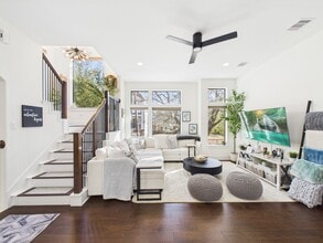 Building Photo - 1404 Spring St