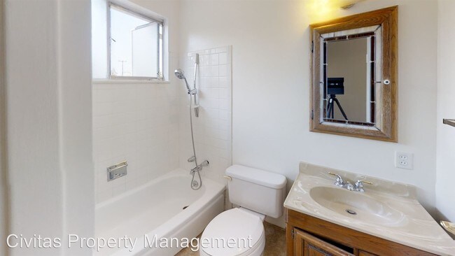 Building Photo - 3 br, 2.5 bath House - 2671 Webster Ct