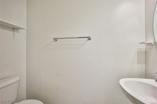 Building Photo - 12015 Spice Tree St