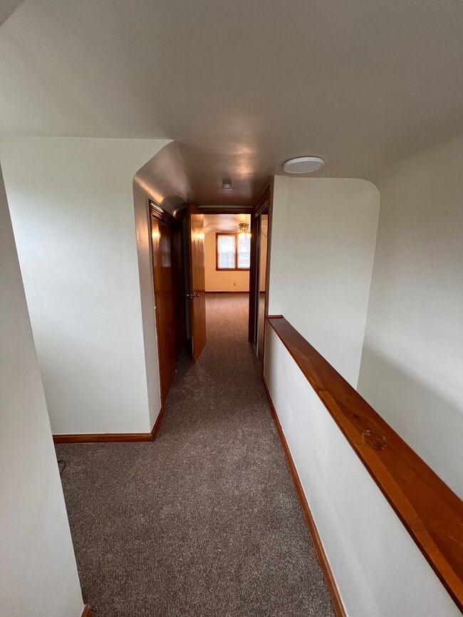 Building Photo - 154 S Kimberly