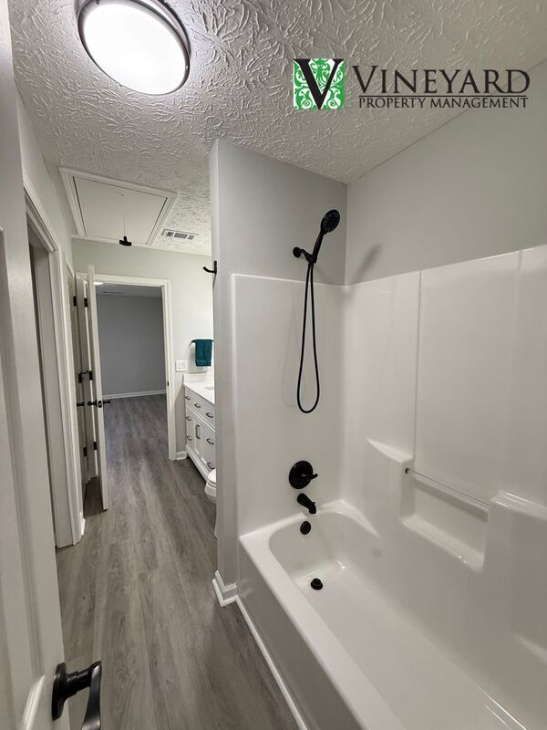 Building Photo - 1095 Britley Park Ln