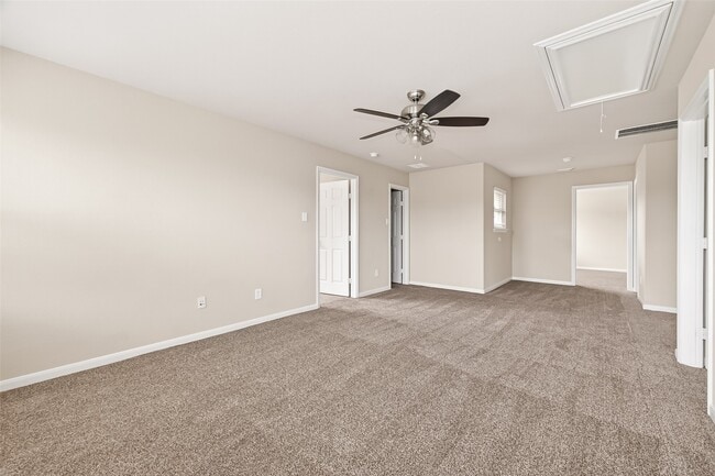 Building Photo - 21514 Venture Park Dr