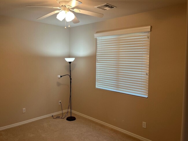 Building Photo - 18137 W Orchid Ln