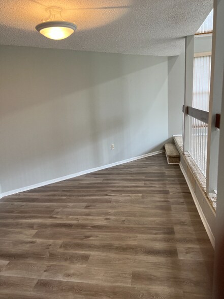 Building Photo - 999 Westgate Dr