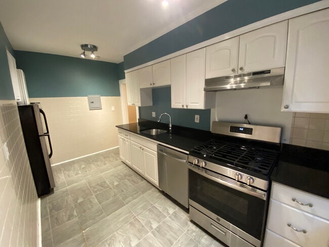 Building Photo - 26 Chiswick Rd