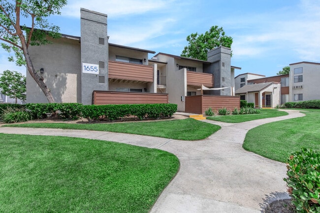 Building Photo - Avante Apartments