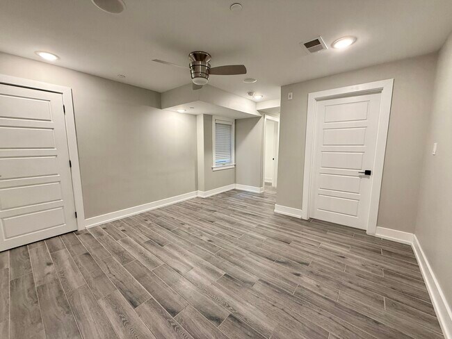 Building Photo - 809 N 17th St