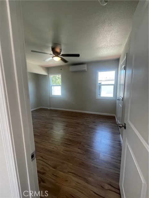 Building Photo - 500 S Illinois St