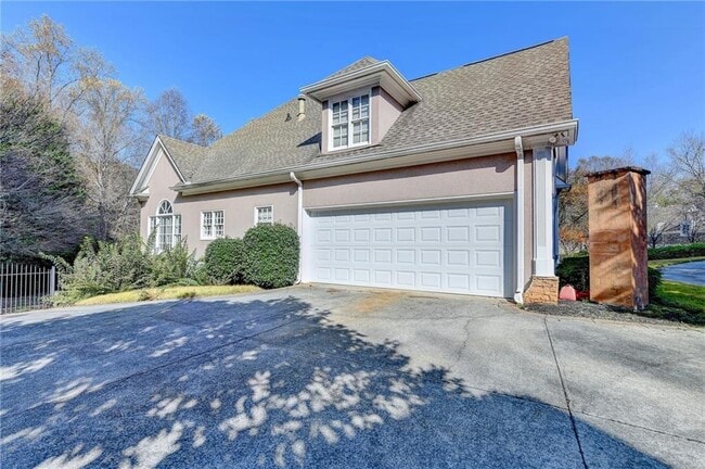 Building Photo - 3871 River Mansion Dr NW