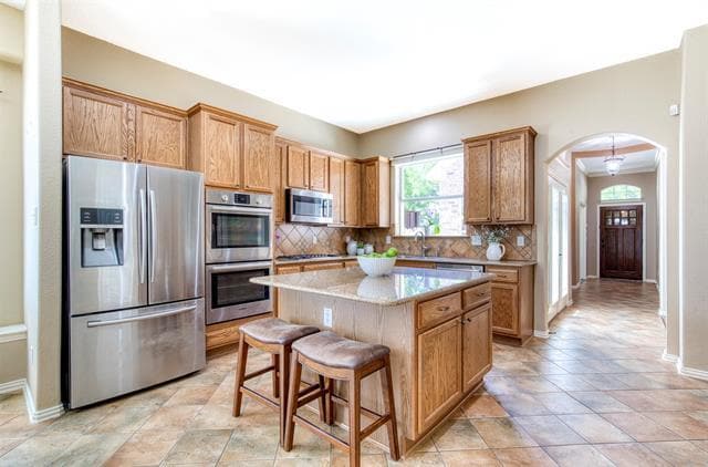Building Photo - 11434 La Grange Dr