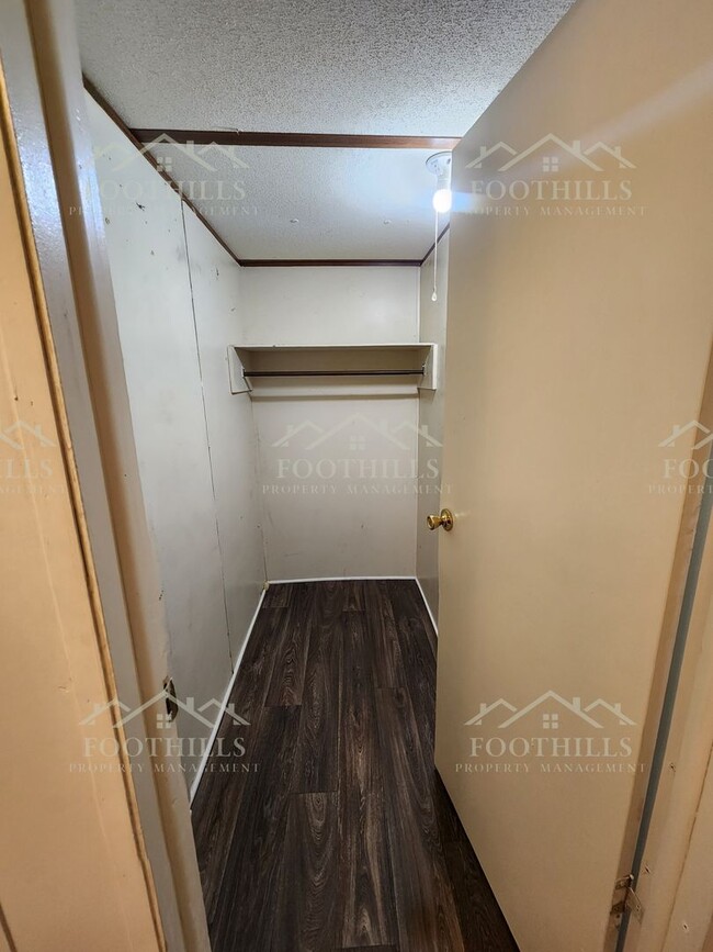Building Photo - Woodfern Haven: 3-Bed, 2-Bath Mobile Home ...