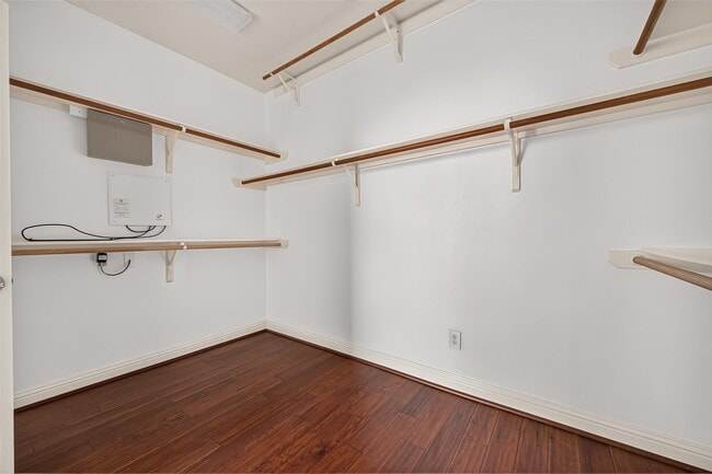 Building Photo - 3831 Lakeridge Canyon Dr
