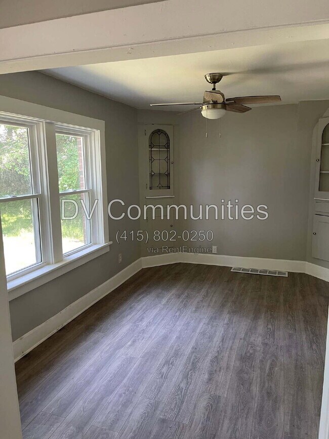 Building Photo - 3540 Trent Ave
