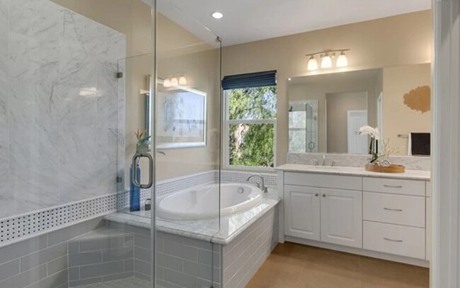 Building Photo - Welcome Home to Brea's Premier Living Expe...