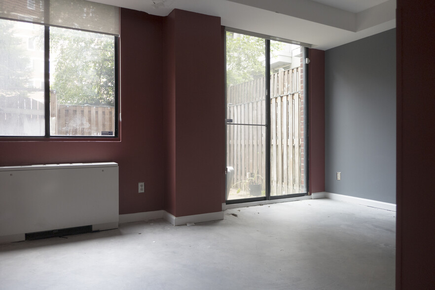 upstairs bedroom; walls have since been painted a more neutral color - 1245 13th St NW