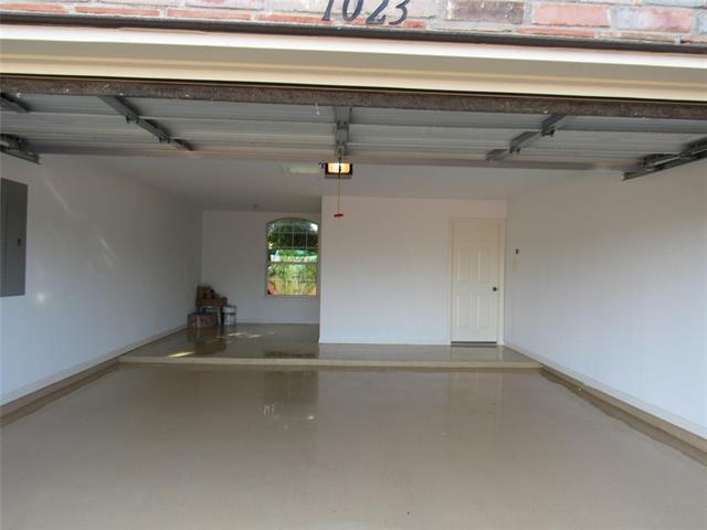 Building Photo - 1023 Candlewood Tr