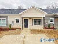 Building Photo - 130 Foster Wy Dr