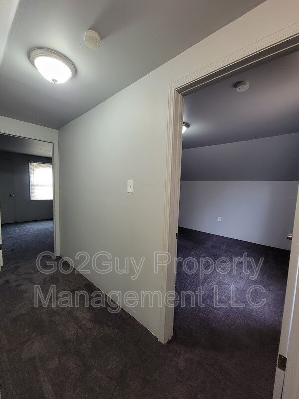 Building Photo - 18034 Birwood St