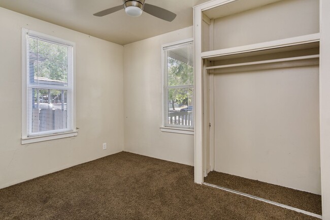 Building Photo - Chico Charmer! Close to CSUC and downtown ...