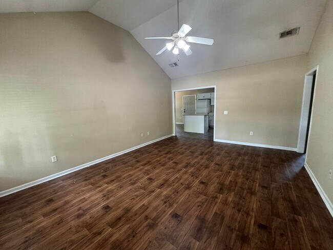 Building Photo - 5601 Landings Pkwy