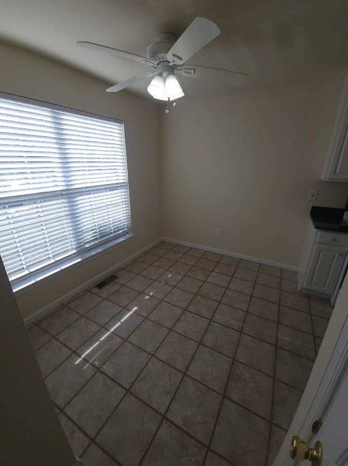 Building Photo - 499 Upland St