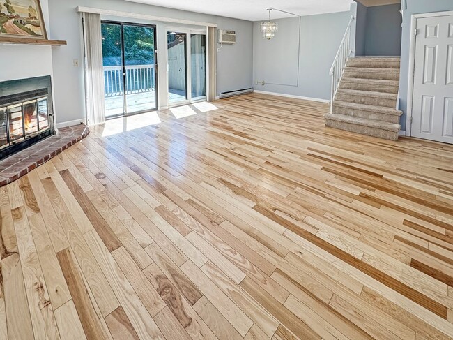 Building Photo - 1206 Chelsea Cove S