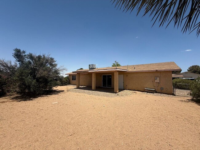 Building Photo - 7778 E Pioneer Dr