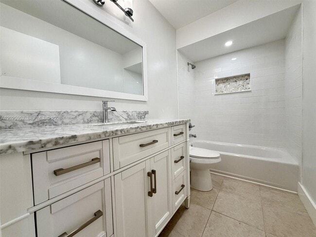 Building Photo - 7711 SW 131st Ave